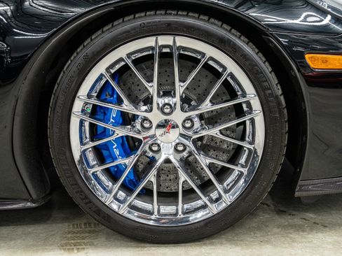 Used 2009 Chevrolet Corvette ZR1 w/ Preferred Equipment Group RWD image 40
