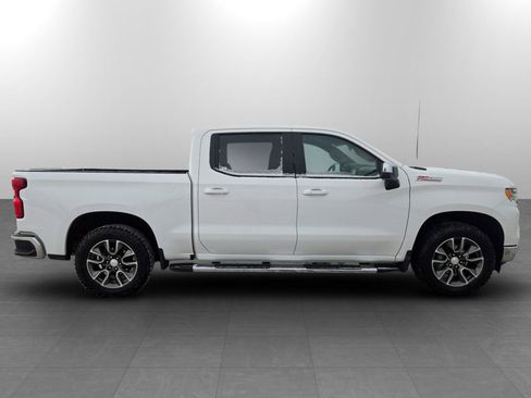 Used 2024 Chevrolet Silverado 1500 LT image 5