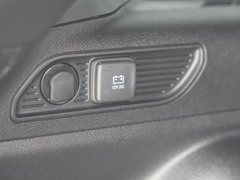 Used 2024 Jeep Grand Cherokee Laredo X RWD image 40
