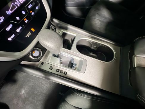 Used 2020 Nissan Murano S w/ Technology Package FWD image 24