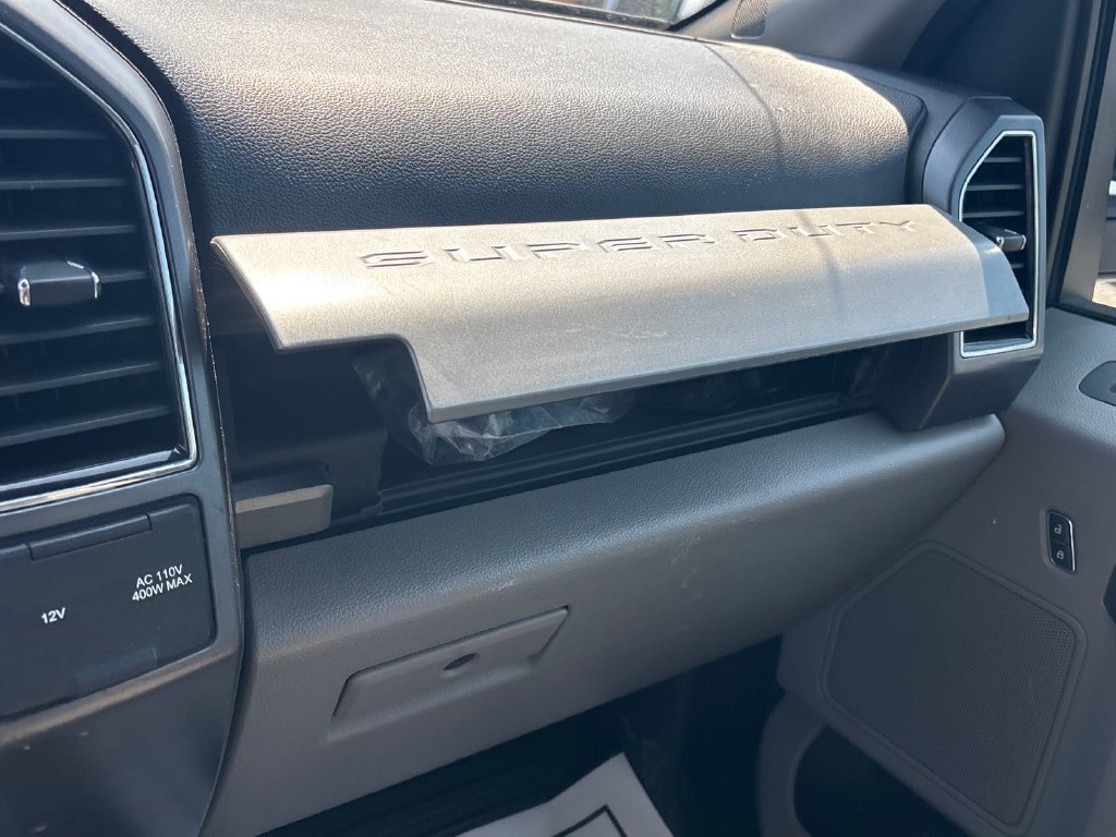 Used 2021 Ford F250 XLT w/ XLT Premium Package AWD/4WD image 40