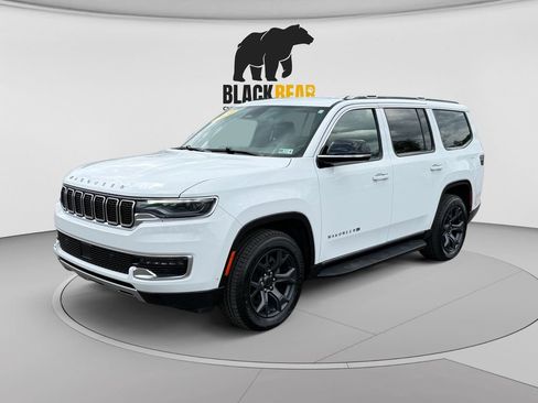 Used 2024 Jeep Wagoneer Series II AWD/4WD image 7