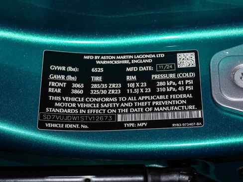 Used 2025 Aston Martin DBX 707 image 38