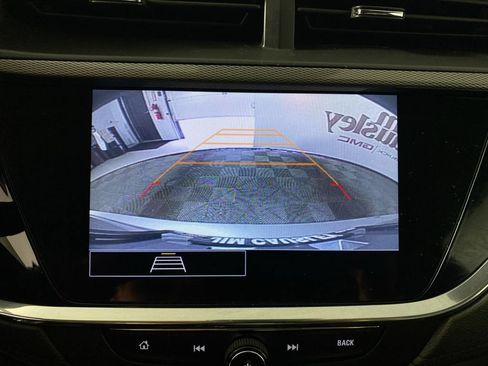 Used 2023 Buick Encore GX Select w/ Sport Touring Package FWD image 17