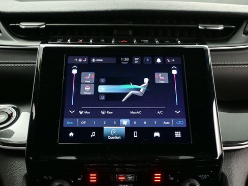 Used 2023 Jeep Grand Cherokee Altitude image 20