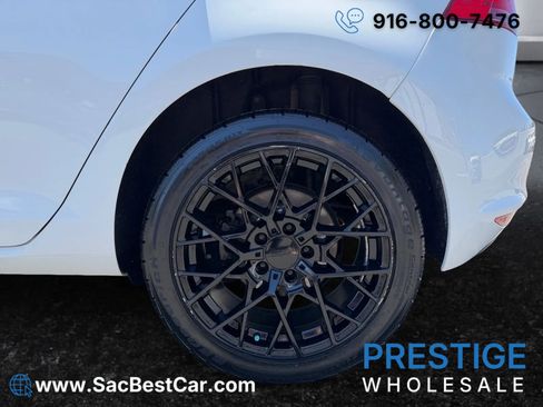 Used 2016 Volkswagen Golf S FWD image 19