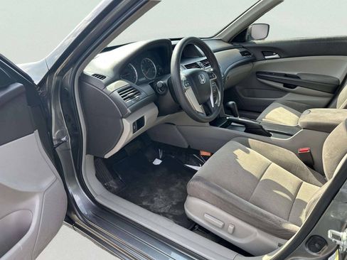 Used 2009 Honda Accord LX-P image 12