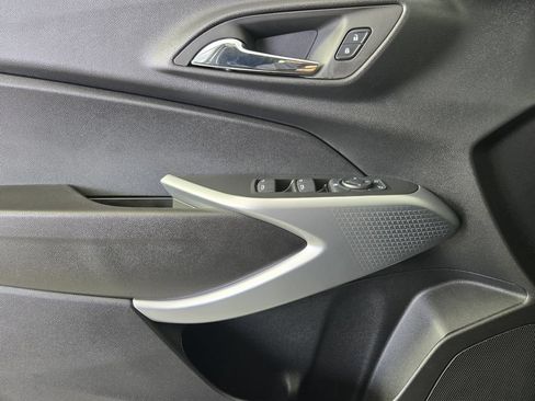 New 2026 Chevrolet Trax LS FWD image 22