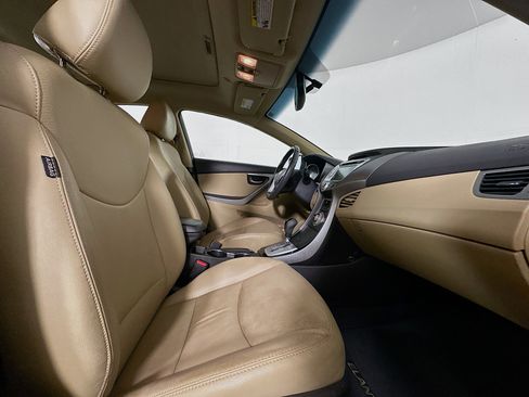 Used 2012 Hyundai Elantra Limited w/ Technology Pkg 5 image 31