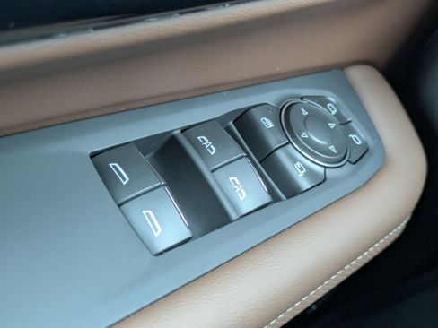 New 2026 Chevrolet Tahoe High Country AWD/4WD image 15