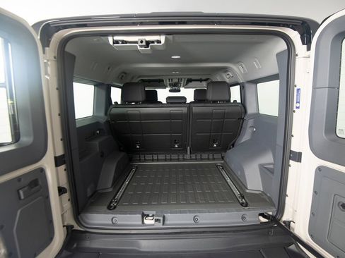 Used 2026 INEOS Grenadier Trialmaster Edition AWD/4WD image 40
