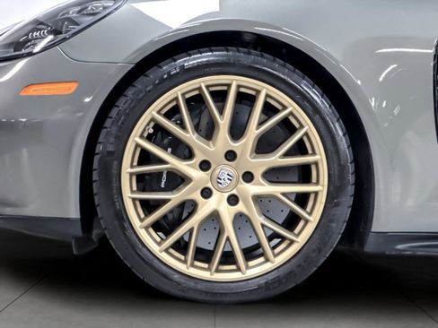 Used 2022 Porsche Panamera GTS AWD/4WD image 24
