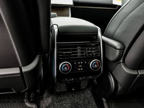 New 2026 Land Rover Range Rover SE AWD/4WD image 38