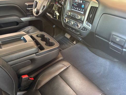 Used 2018 Chevrolet Silverado 1500 LT w/ All Star Edition AWD/4WD image 15