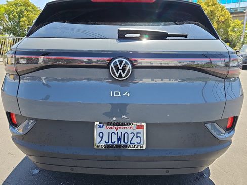 Certified 2023 Volkswagen ID.4 S RWD image 11