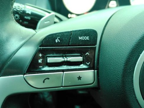 Used 2024 Hyundai Tucson Limited FWD image 39