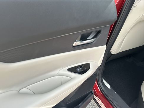 New 2026 Nissan Murano SV AWD/4WD image 12