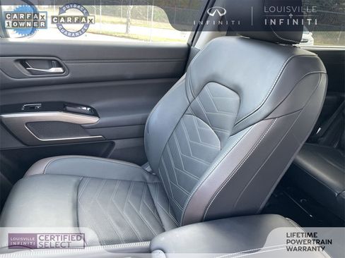 Used 2024 Nissan Pathfinder Platinum w/ Cargo Package image 14