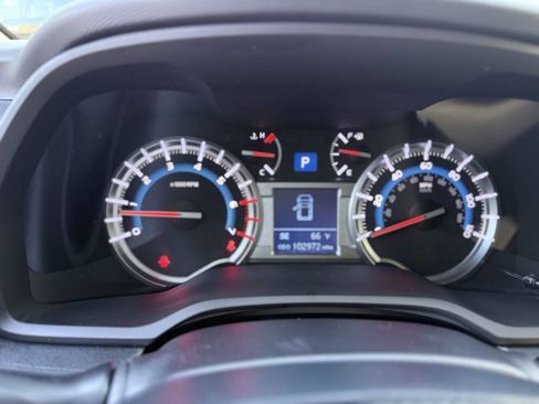 Used 2017 Toyota 4Runner Limited image 13