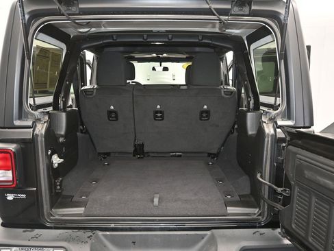 Used 2023 Jeep Wrangler Unlimited Sport AWD/4WD image 11