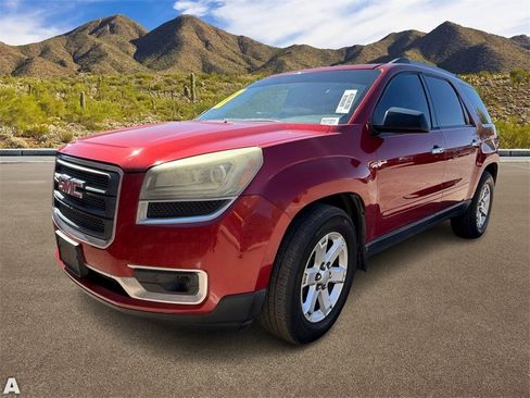 Used 2013 GMC Acadia SLE image 2