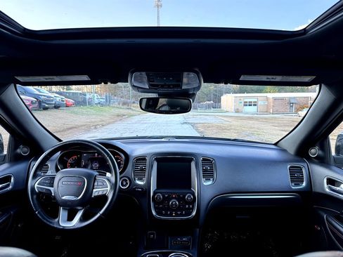 Used 2017 Dodge Durango R/T w/ Technology Group image 15