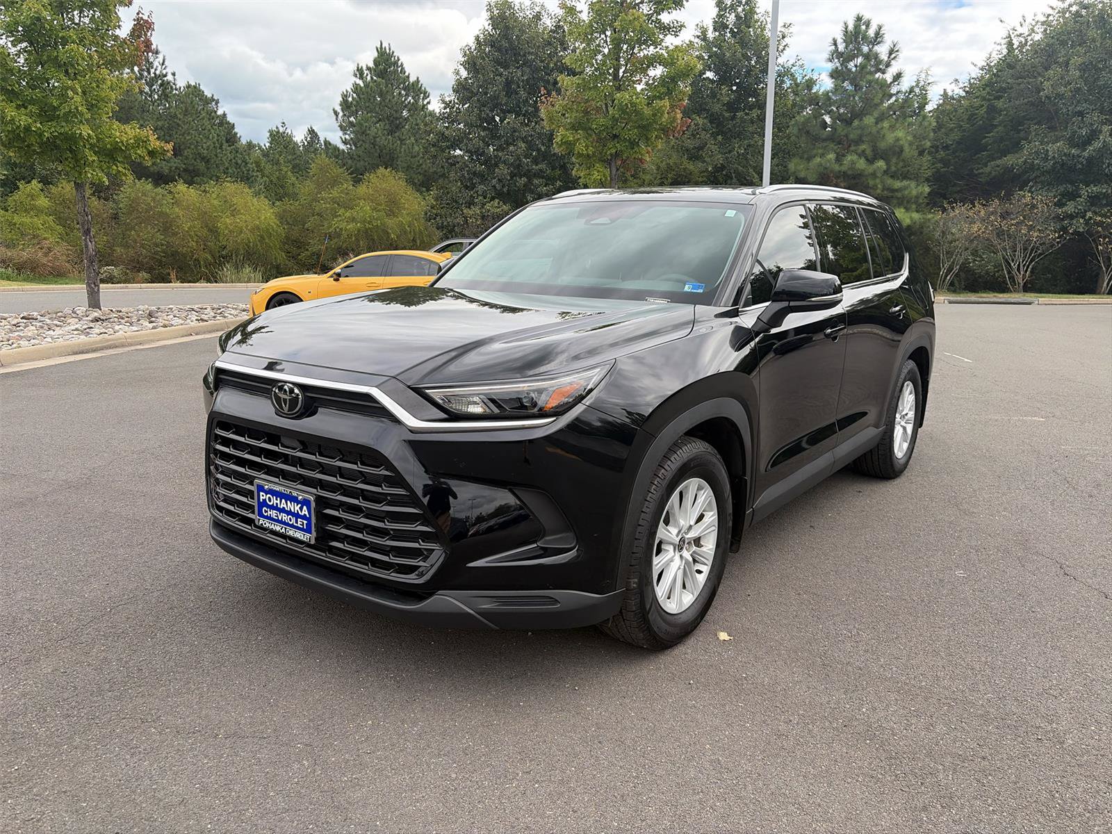 Used 2025 Toyota Grand Highlander AWD image 3