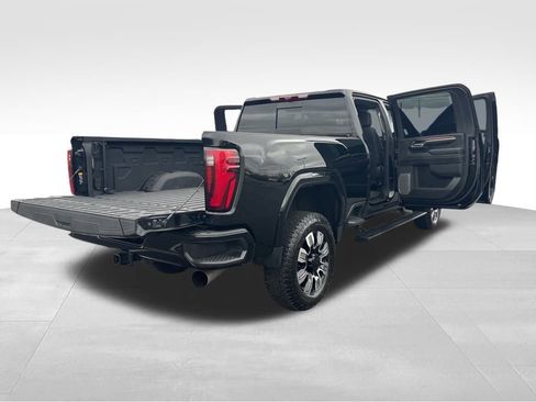 Used 2024 GMC Sierra 2500 Denali w/ Denali Reserve Package image 16