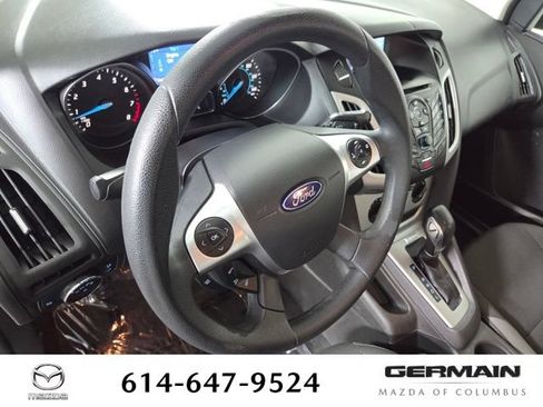 Used 2014 Ford Focus SE FWD image 17