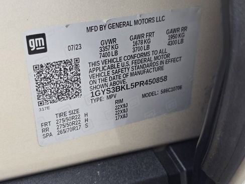 Used 2023 Cadillac Escalade Premium Luxury w/ LPO, Floor Liner Package image 38