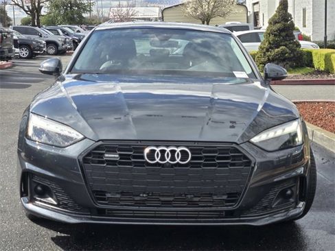 Used 2022 Audi A5 2.0T Premium Plus image 2