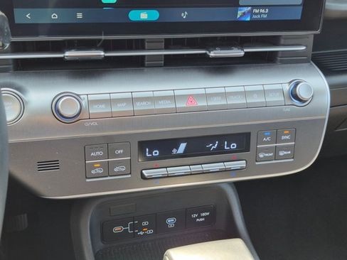 Used 2025 Hyundai Kona SEL FWD image 14