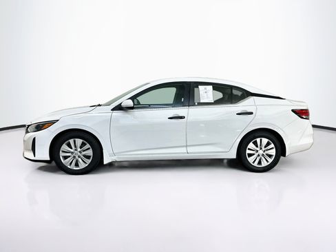 Used 2024 Nissan Sentra S FWD image 4