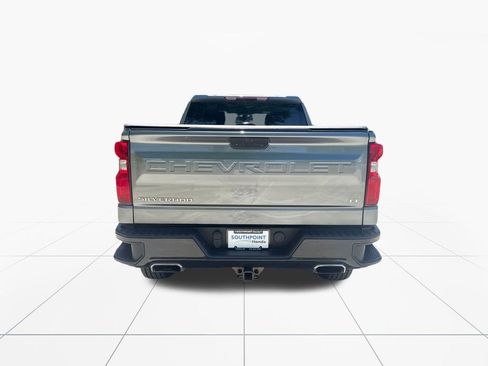 Used 2020 Chevrolet Silverado 1500 LT Trail Boss w/ Convenience Package AWD/4WD image 7