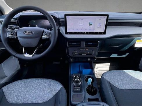 New 2026 Ford Maverick XLT AWD/4WD image 5
