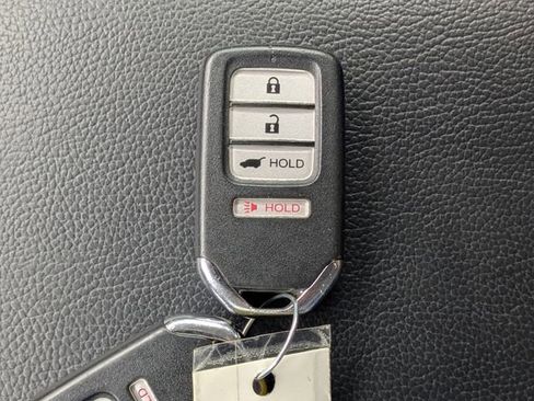 Used 2015 Honda CR-V Touring image 32