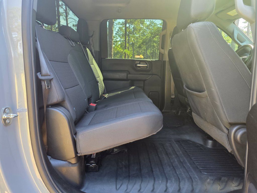 Used 2024 GMC Sierra 2500 Pro w/ 1SA Pro Safety Plus Package AWD/4WD image 19