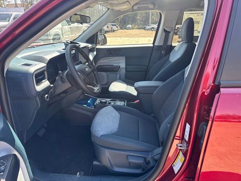 New 2026 Ford Maverick XLT image 10