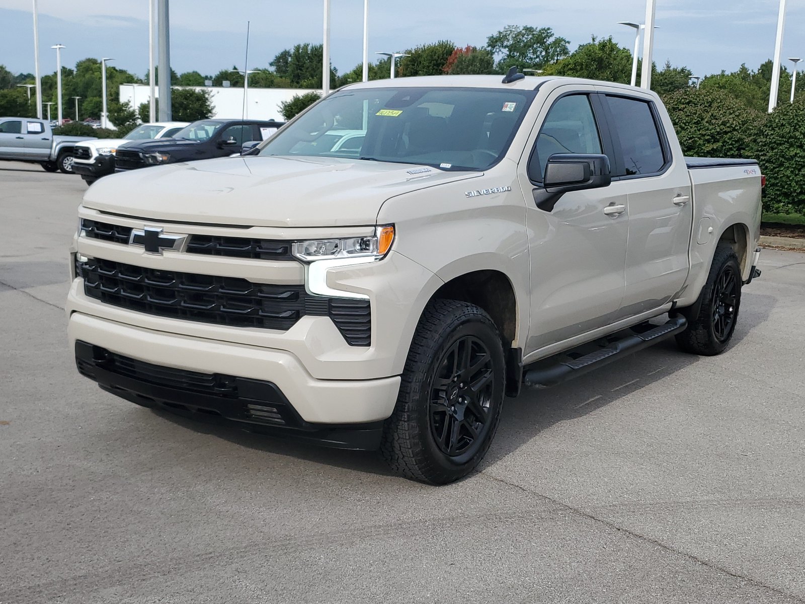 Used 2026 Chevrolet Silverado 1500 RST w/ RST Select Package AWD/4WD image 2