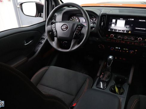 Used 2025 Nissan Frontier PRO-4X w/ Black Accent Package image 25
