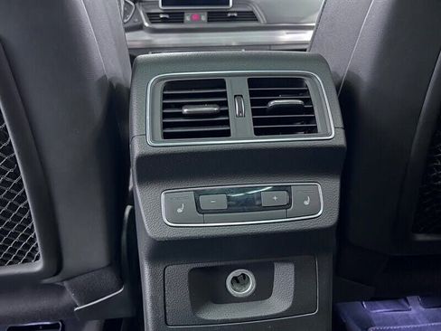 Used 2018 Audi SQ5 Premium Plus AWD/4WD image 52
