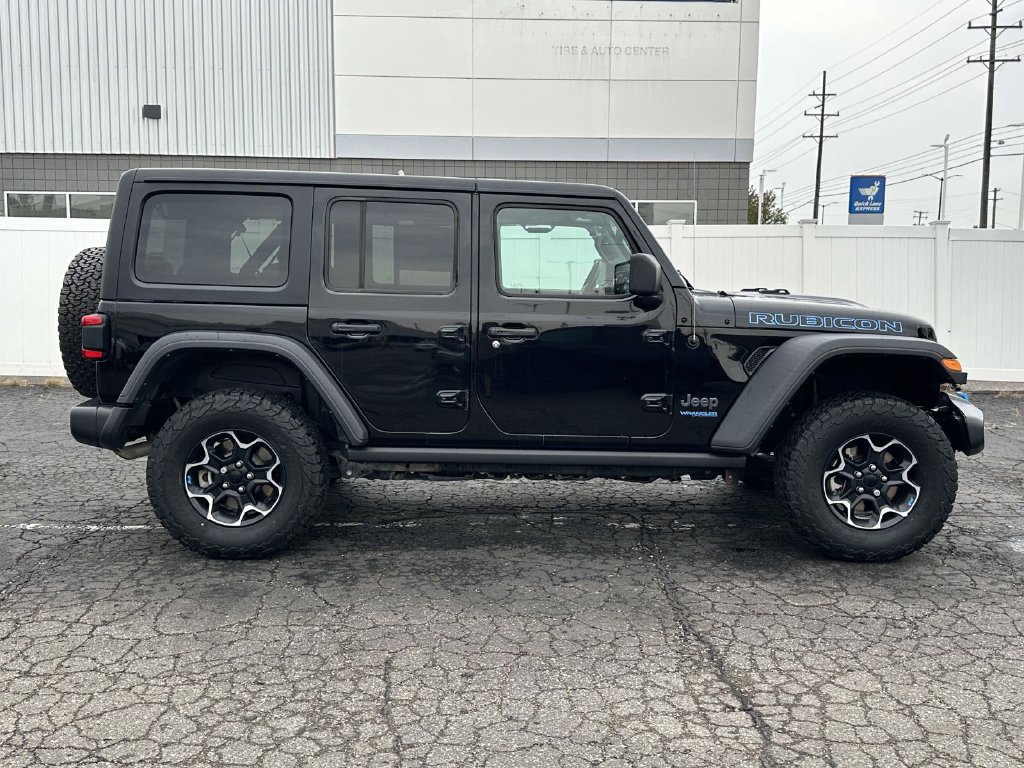Used 2022 Jeep Wrangler Unlimited Rubicon 4xe AWD/4WD image 2