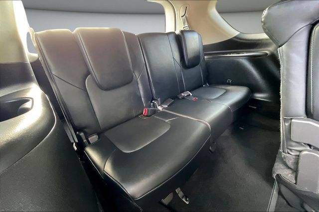 Used 2024 Nissan Armada SV RWD image 28