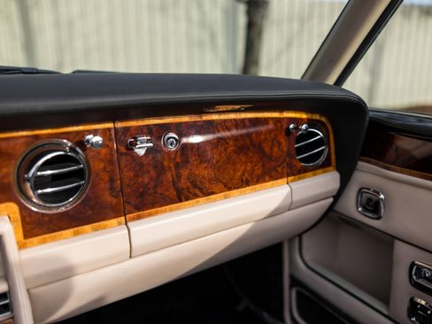 Used 1991 Rolls-Royce Corniche III image 26