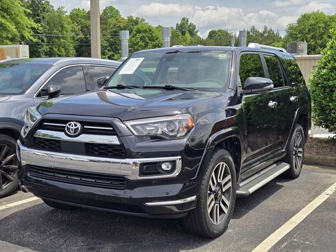 Used 2021 Toyota 4Runner Limited AWD/4WD image 3
