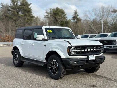 New 2025 Ford Bronco Outer Banks
