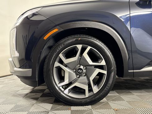 Used 2024 Hyundai Palisade Limited image 11
