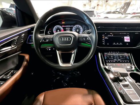 Used 2021 Audi Q8 Premium Plus w/ Premium Plus Package AWD/4WD image 6