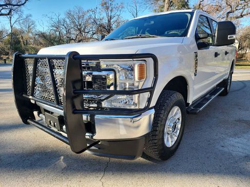 Used 2020 Ford F250 XL w/ STX Appearance Package AWD/4WD image 3