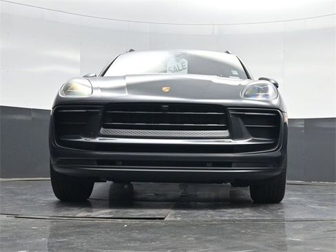 Used 2022 Porsche Macan image 60